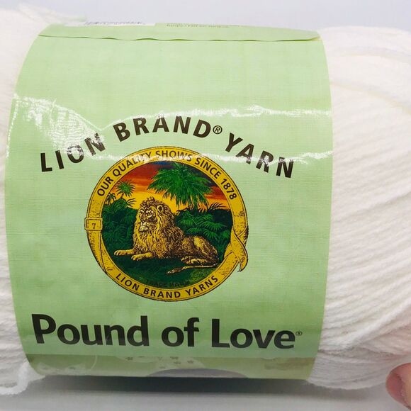 Lion Brand Pound of Love Yarn - White - 1020 Yards - 16oz - 100% Premium Acrylic - Picture 2 of 4